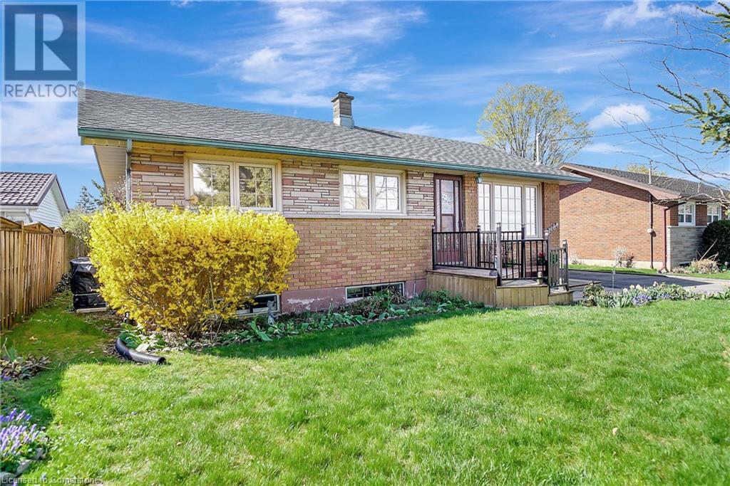 Property at 1084 DEVONSHIRE Avenue image 3