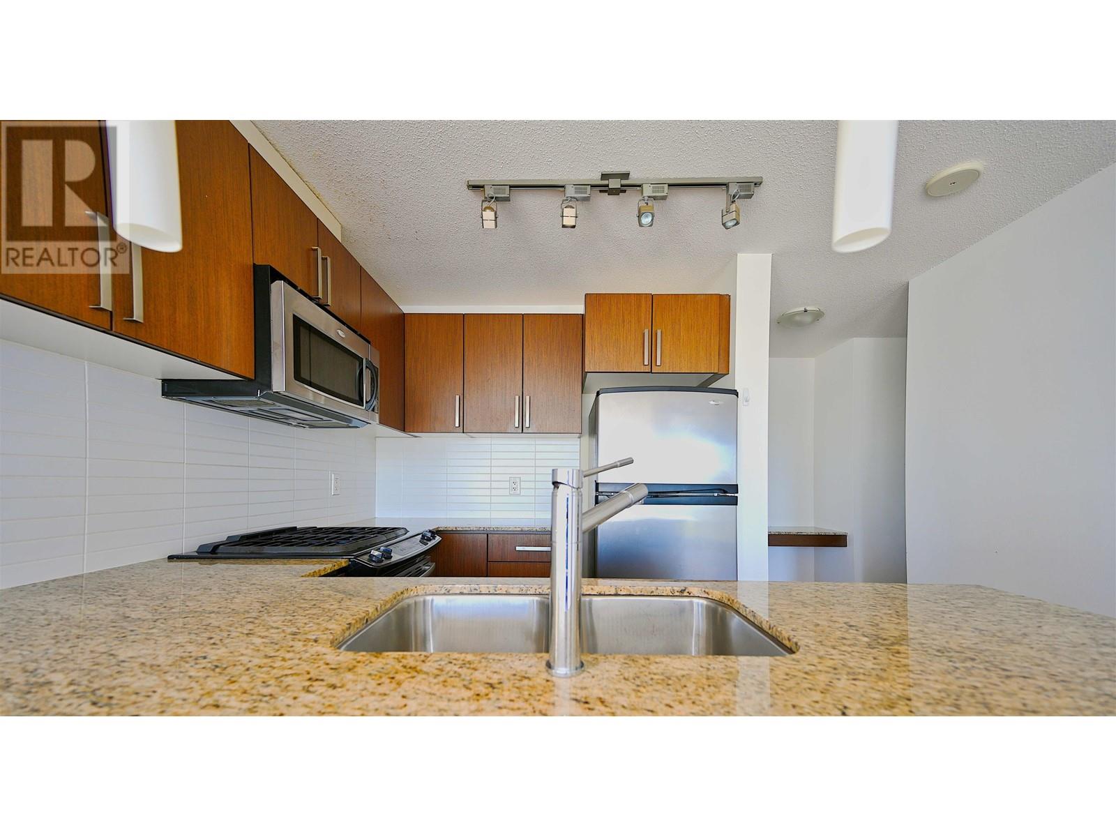 2108 9888 Cameron Street, Burnaby, British Columbia  V3J 0A4 - Photo 7 - R2974527