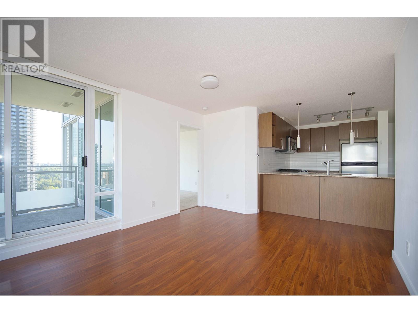 2108 9888 Cameron Street, Burnaby, British Columbia  V3J 0A4 - Photo 3 - R2974527
