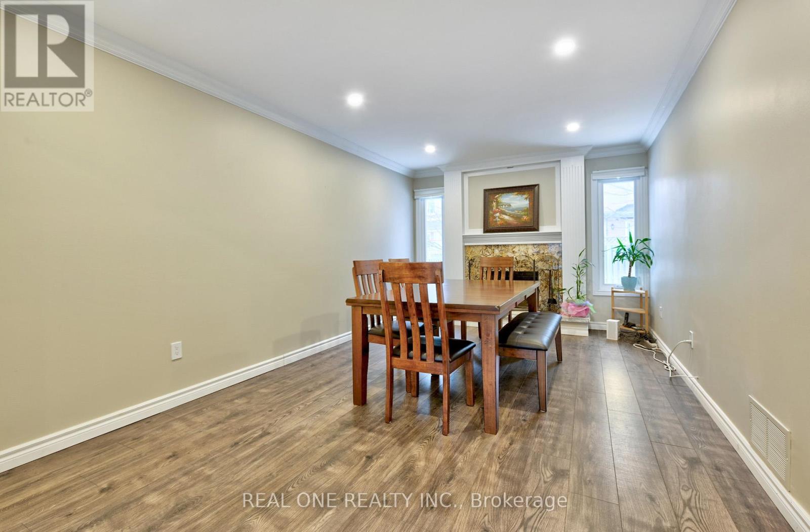 90 Morrison Crescent, Markham, Ontario  L3R 9K9 - Photo 10 - N12116381