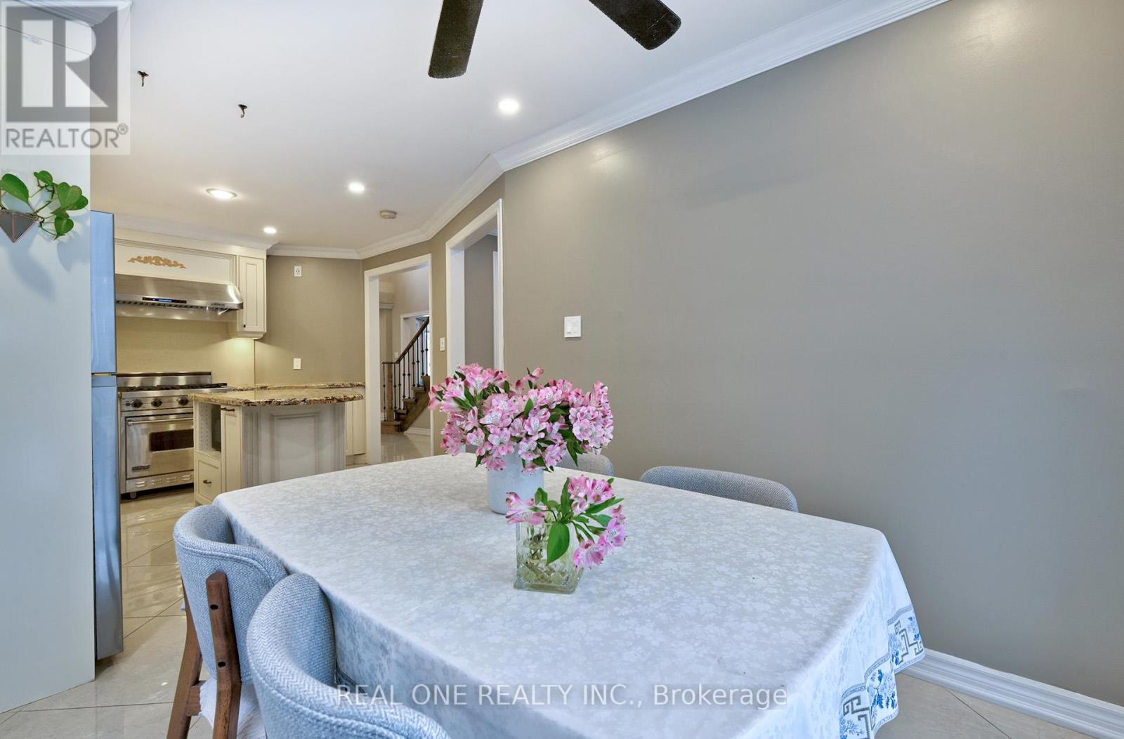 90 Morrison Crescent, Markham, Ontario  L3R 9K9 - Photo 18 - N12116381