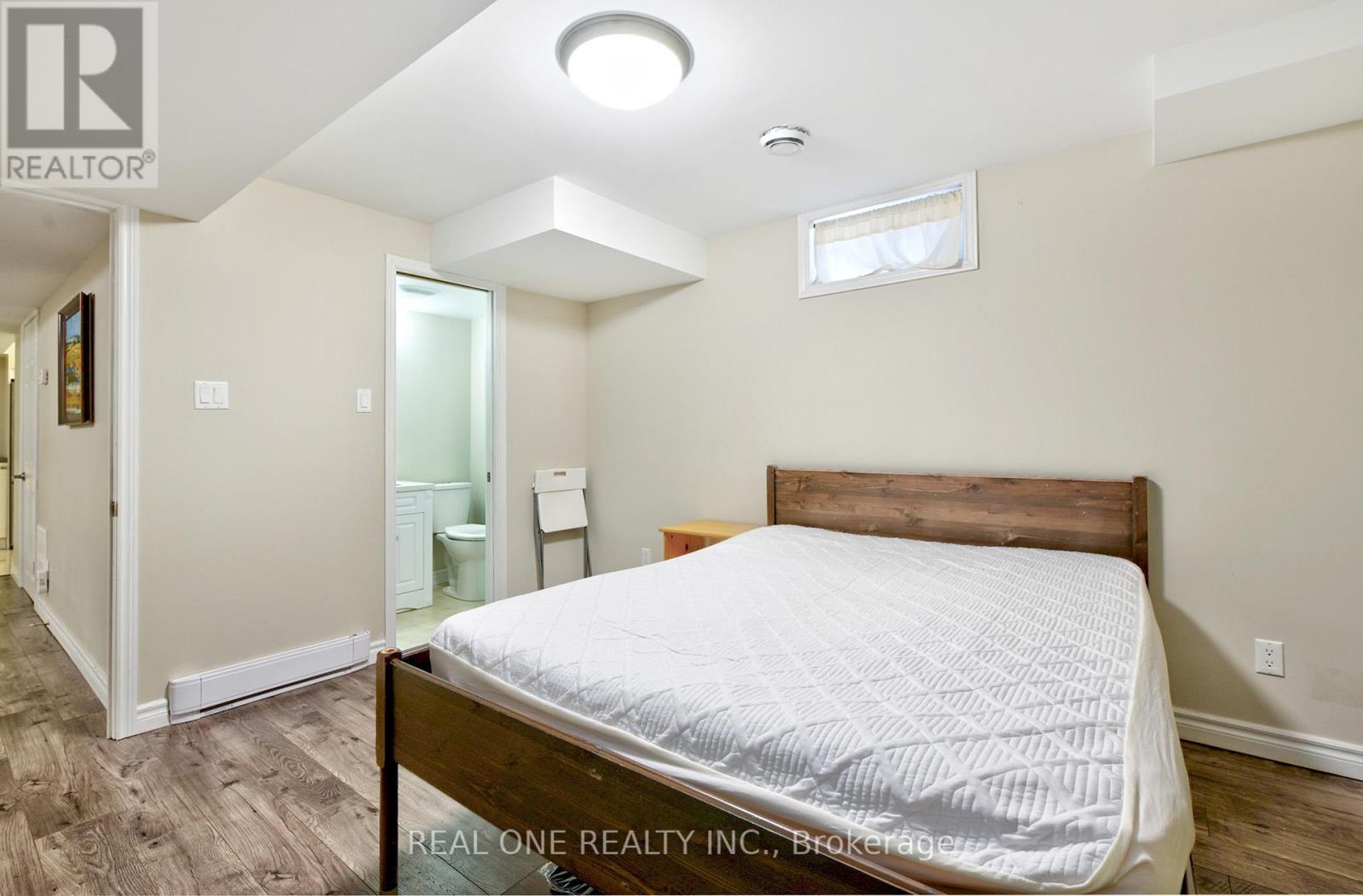 90 Morrison Crescent, Markham, Ontario  L3R 9K9 - Photo 36 - N12116381