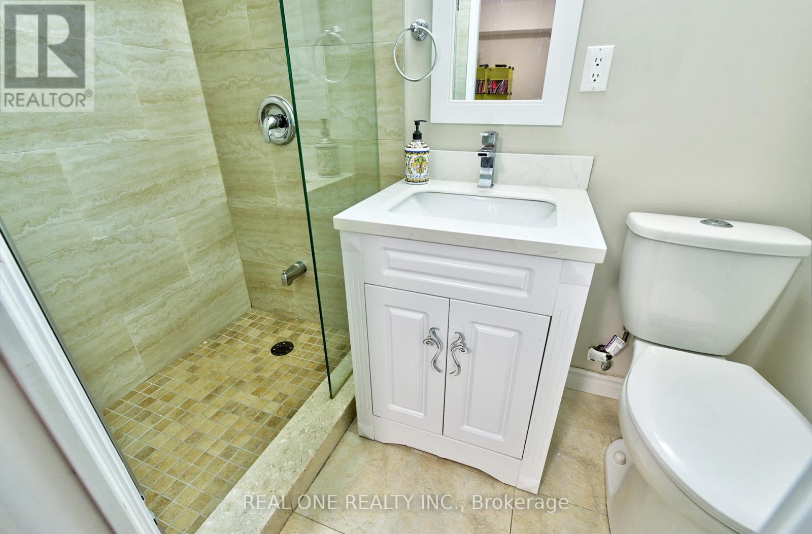 90 Morrison Crescent, Markham, Ontario  L3R 9K9 - Photo 37 - N12116381