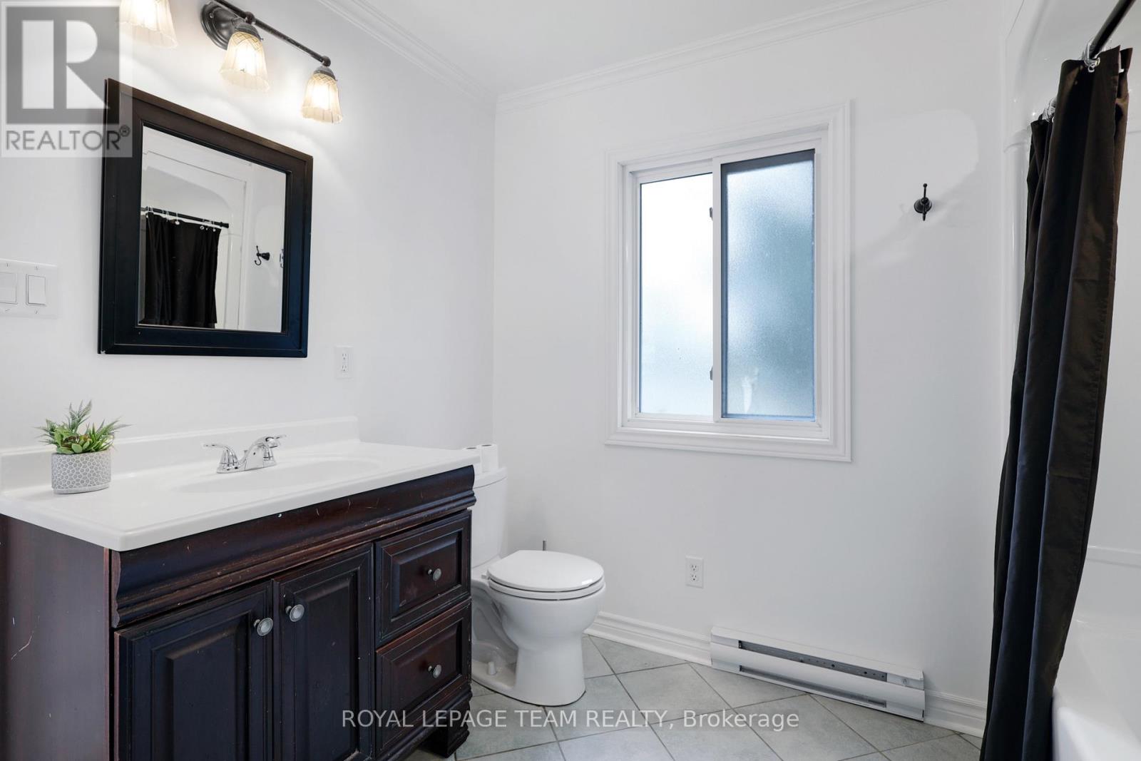 1461 Goshen Road, Horton, Ontario  K7V 3Z4 - Photo 13 - X12116642