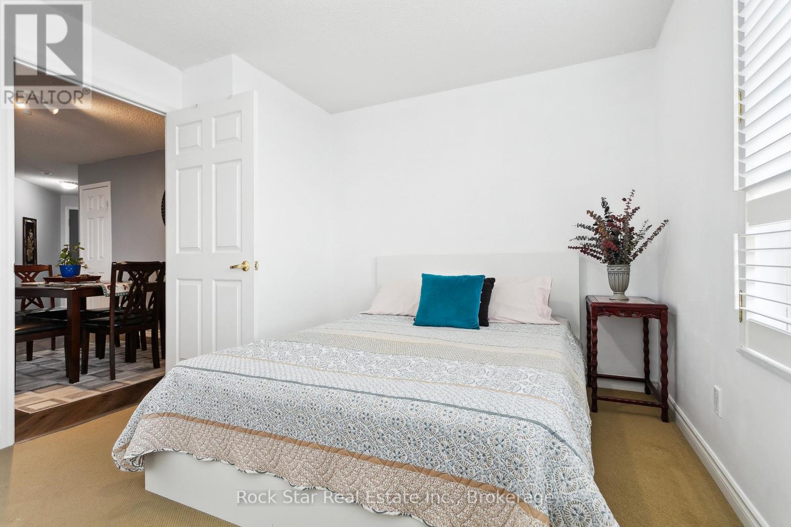 408 - 35 Kingsbridge Garden Circle, Mississauga, Ontario  L5R 3Z5 - Photo 23 - W12116664