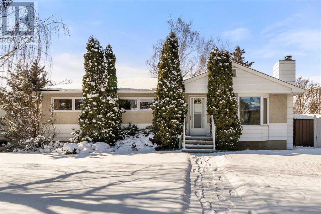 Property at 43 Canyon Drive NW image 1