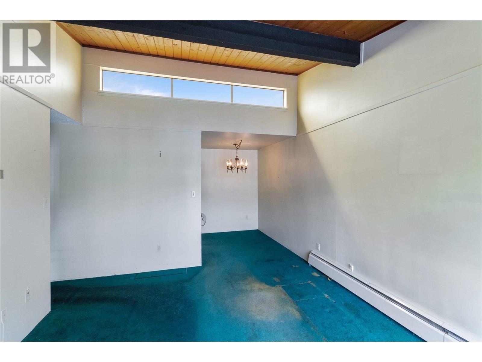 Property at 302 9202 HORNE STREET image 3