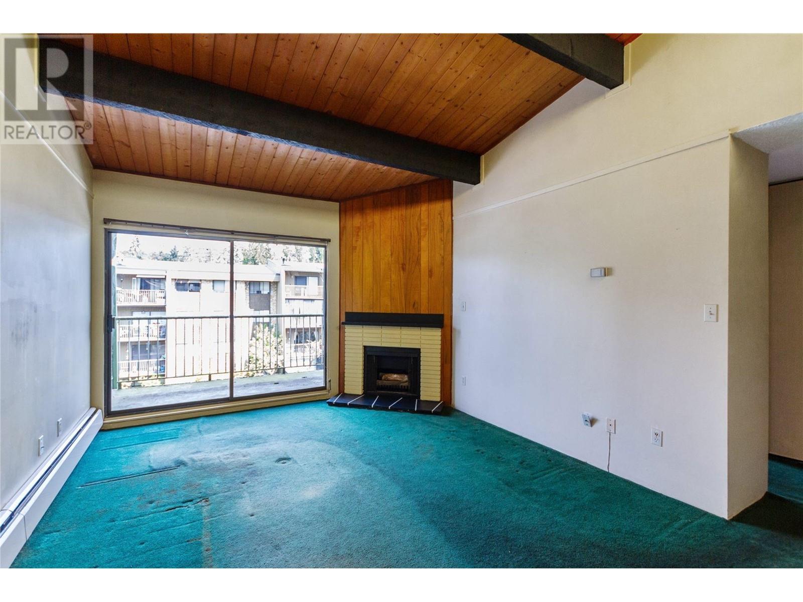 Property at 302 9202 HORNE STREET image 2