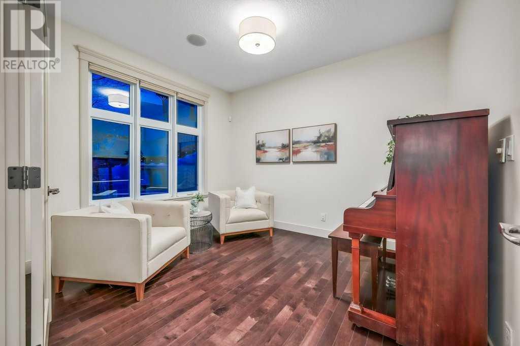 347 Aspen Glen Place Sw, Calgary, Alberta  T3H 0E9 - Photo 4 - A2212777