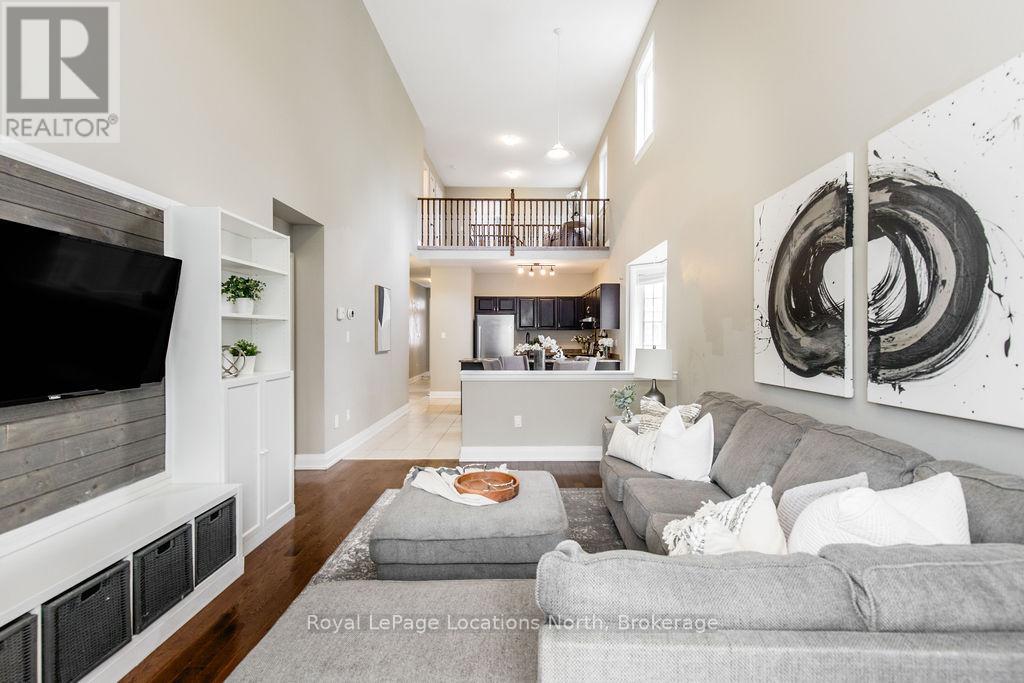 21 Berkshire Avenue, Wasaga Beach, Ontario  L9Z 0G3 - Photo 17 - S12116673