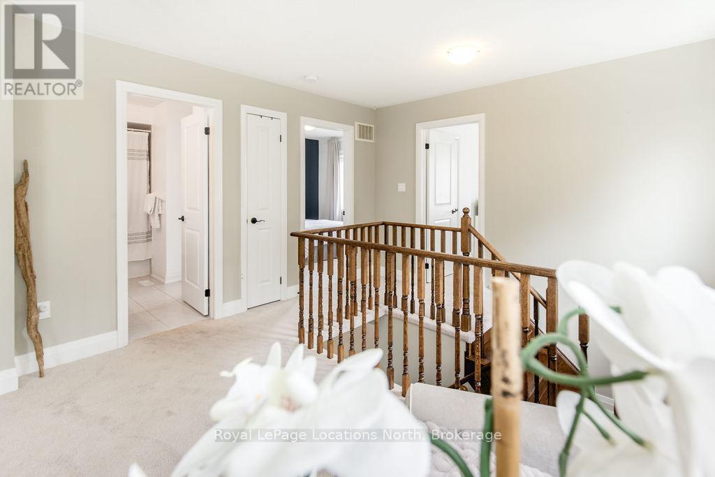 21 Berkshire Avenue, Wasaga Beach, Ontario  L9Z 0G3 - Photo 24 - S12116673