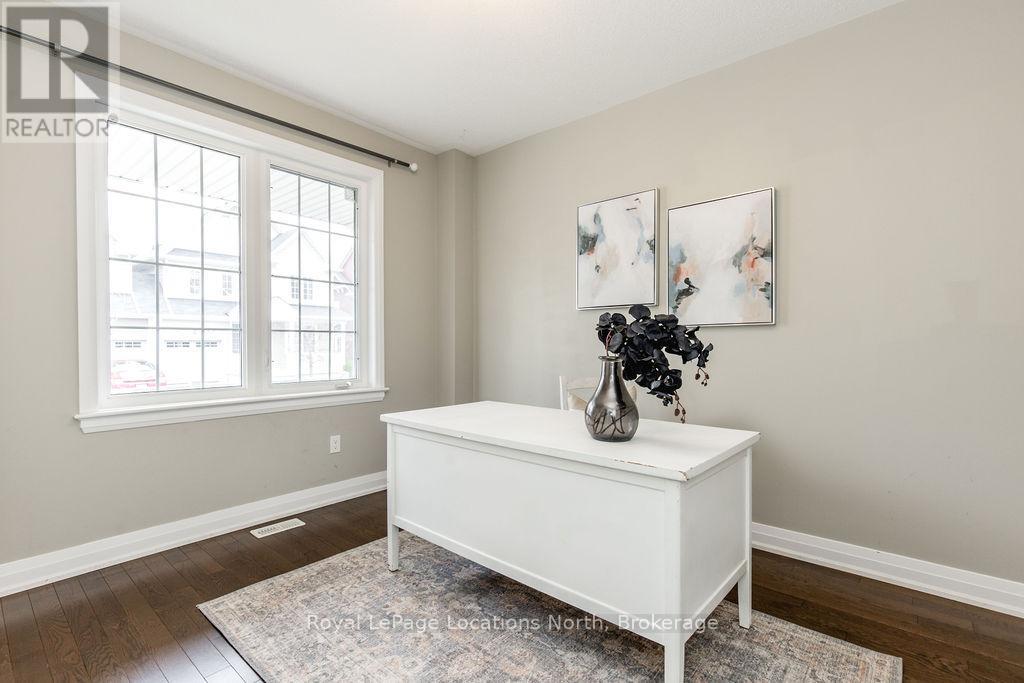 Property at 21 BERKSHIRE AVENUE image 3