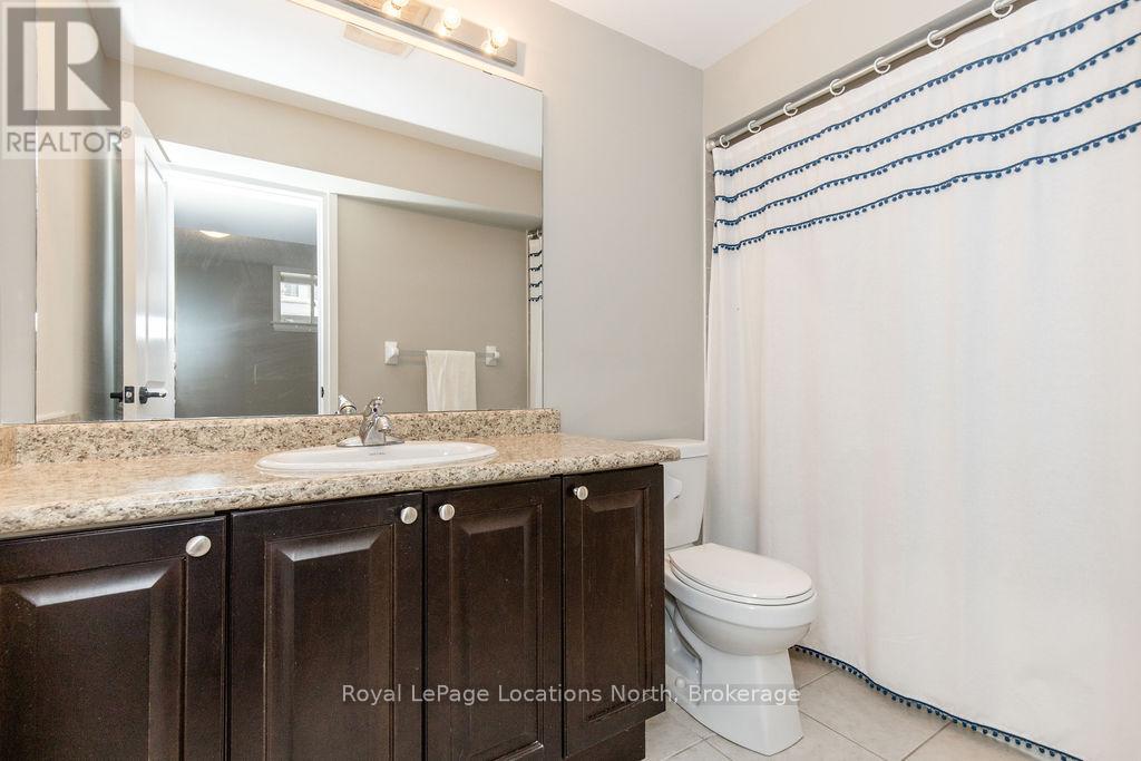 21 Berkshire Avenue, Wasaga Beach, Ontario  L9Z 0G3 - Photo 32 - S12116673