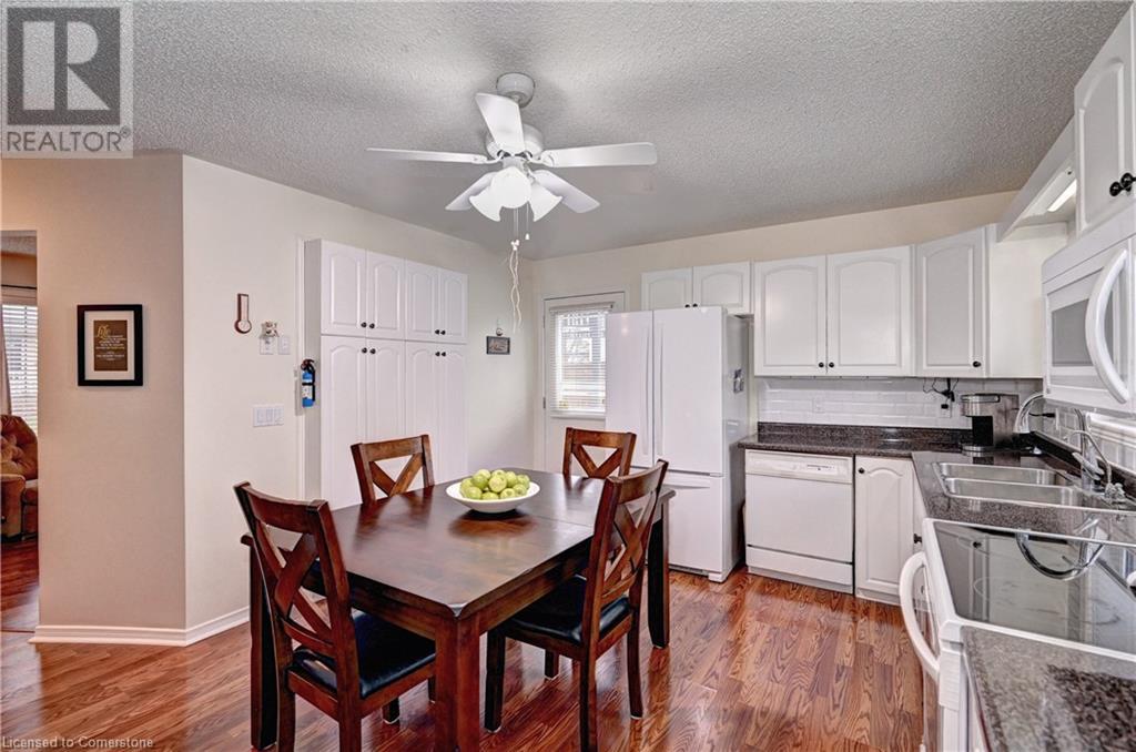 176 Wesley Crescent, Waterloo, Ontario  N2J 4G8 - Photo 14 - 40723018