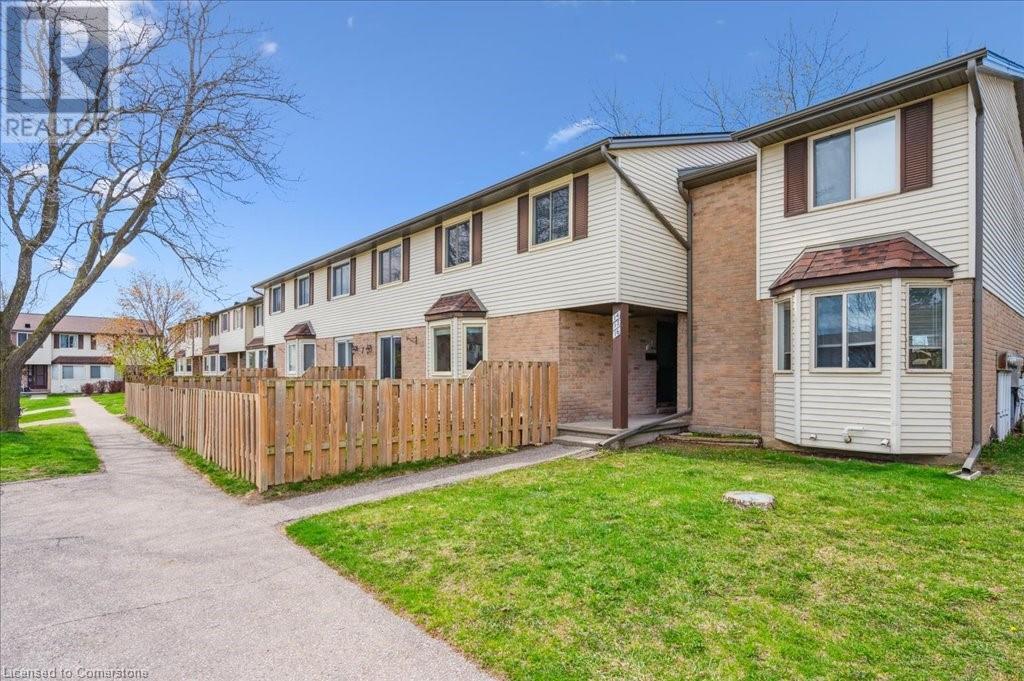 700 Erinbrook Drive Unit# 16, Kitchener, Ontario  N2E 2S7 - Photo 2 - 40721847