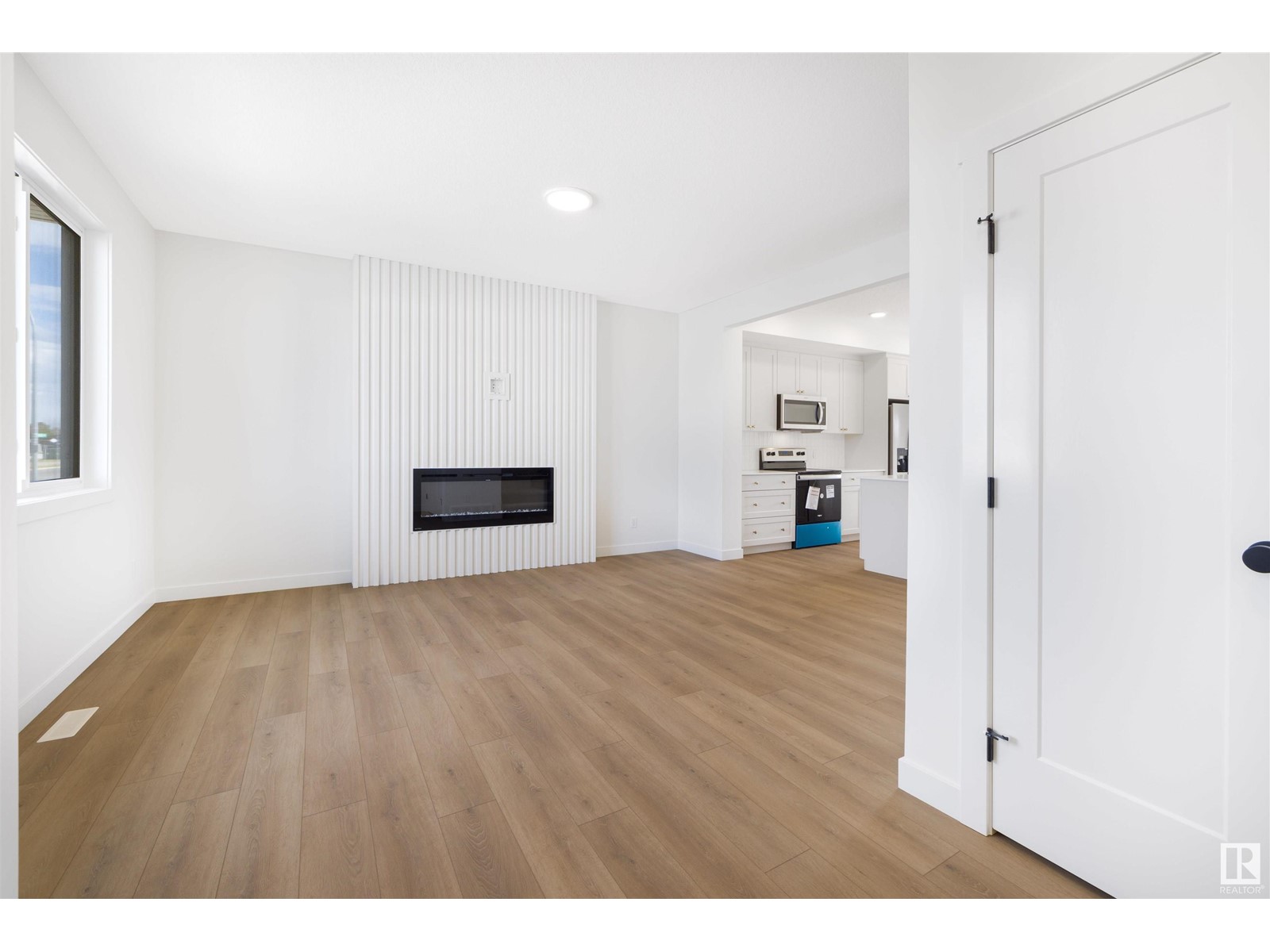 Property at 117 BRICKYARD DR image 2
