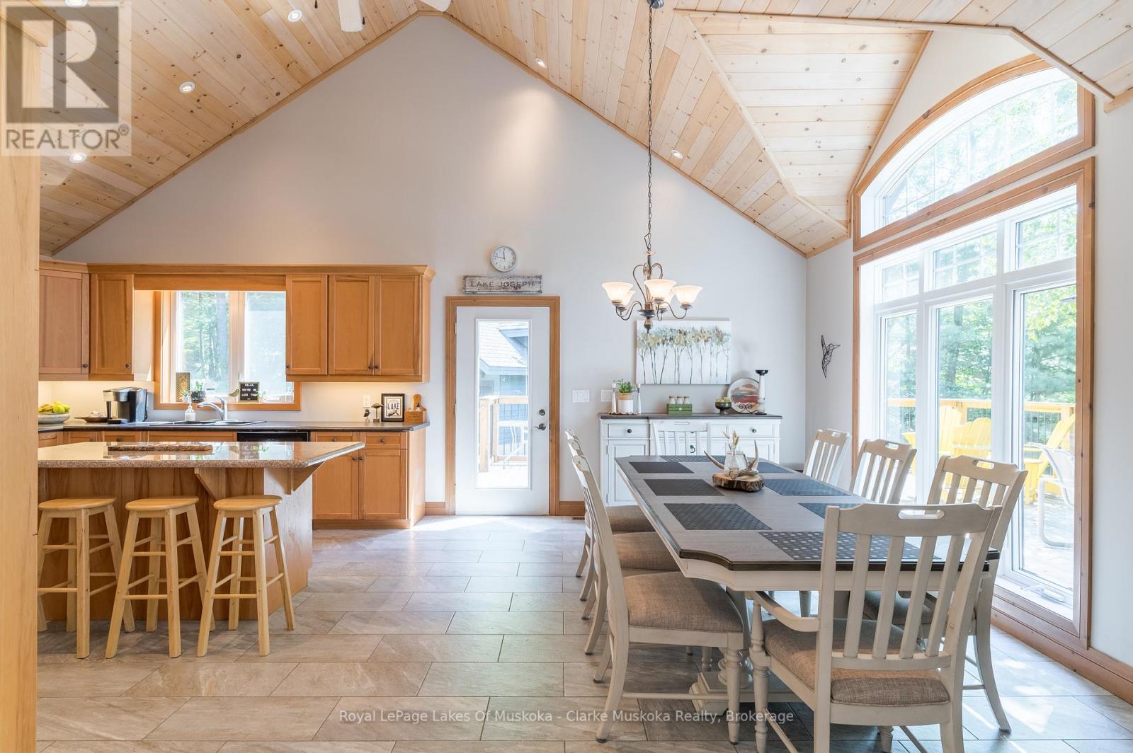 1298 Hemlock Point Road, Muskoka Lakes, Ontario  P0B 1J0 - Photo 15 - X12116445