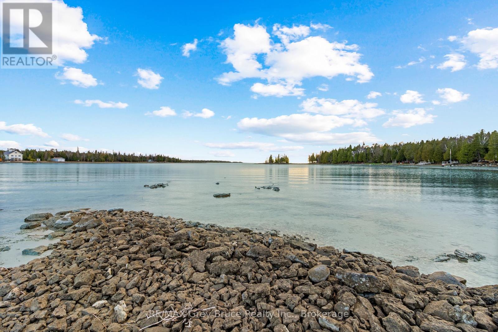 660 Dorcas Bay Road, Northern Bruce Peninsula, Ontario  N0H 2R0 - Photo 24 - X12116514
