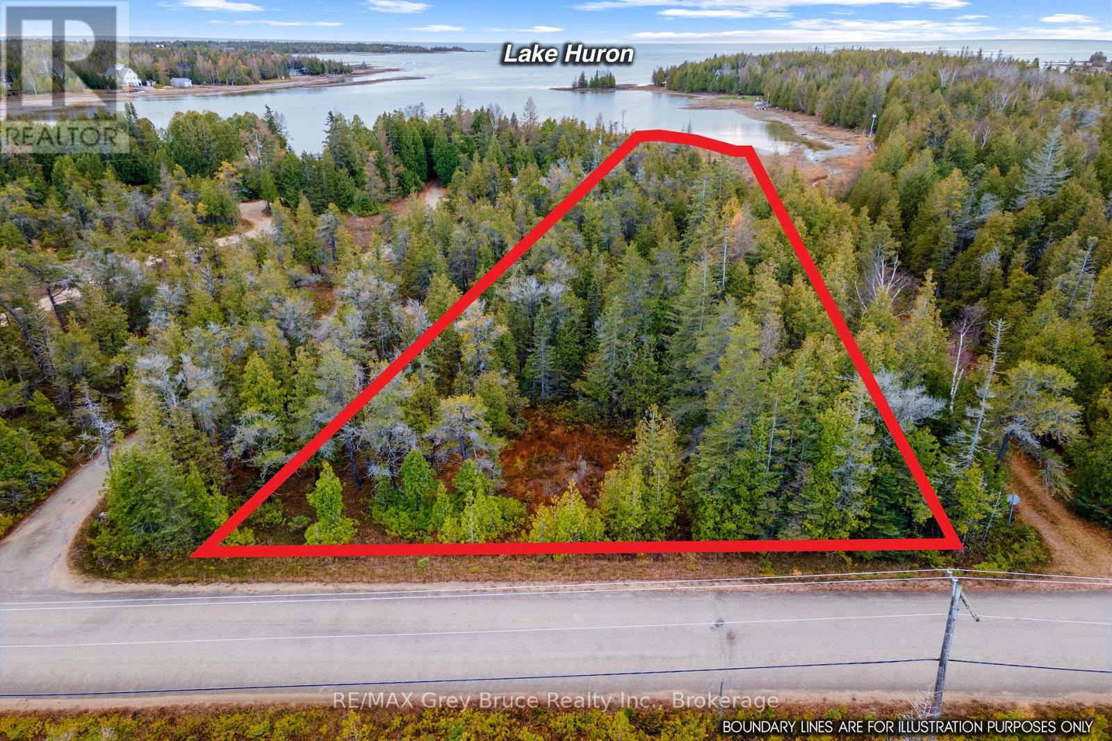 660 Dorcas Bay Road, Northern Bruce Peninsula, Ontario  N0H 2R0 - Photo 9 - X12116514