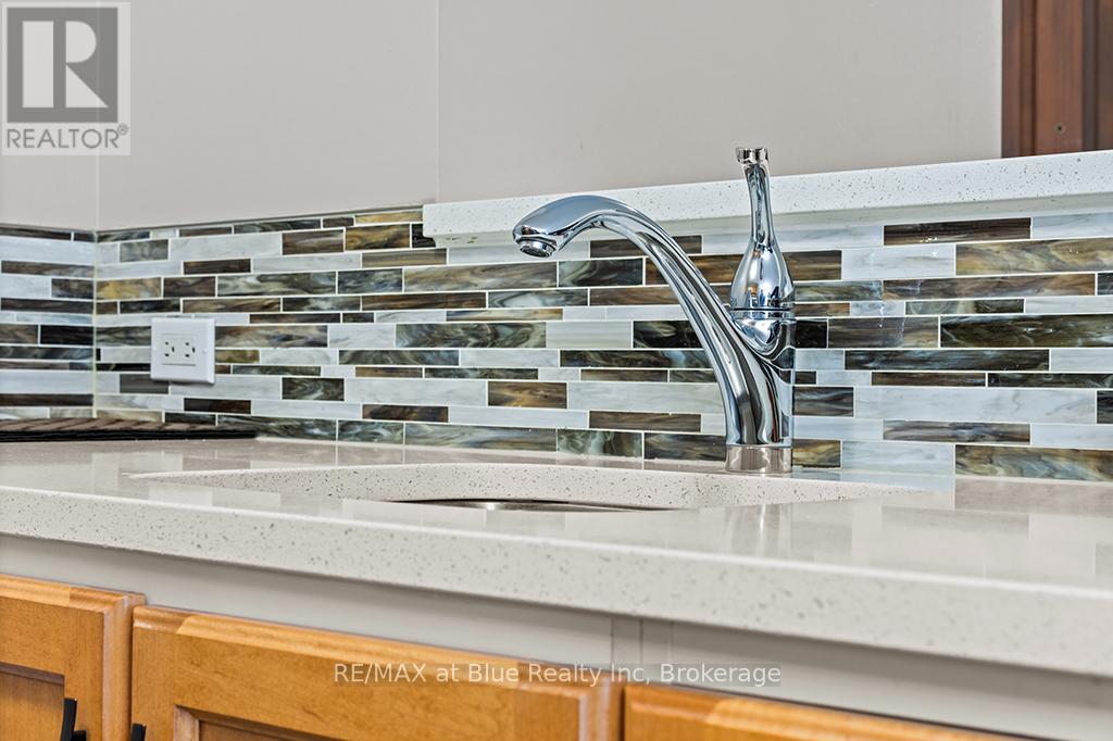 372 - 156 Jozo Weider Boulevard, Blue Mountains, Ontario  L9Y 1V0 - Photo 16 - X12116531