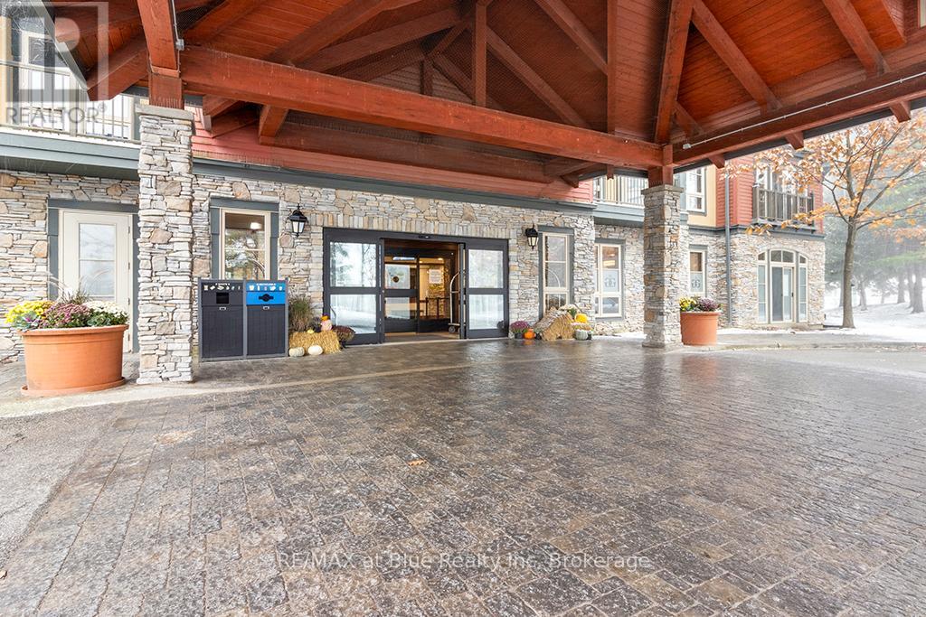 372 - 156 Jozo Weider Boulevard, Blue Mountains, Ontario  L9Y 1V0 - Photo 5 - X12116531