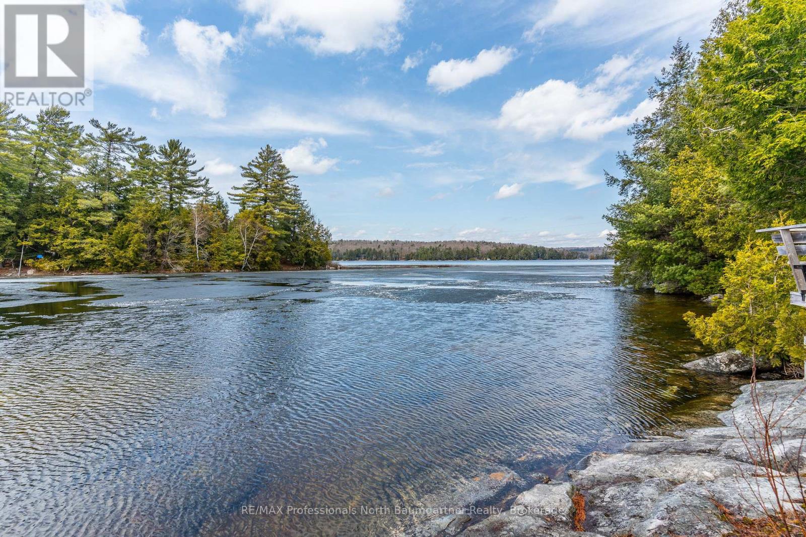 4957 Kennisis Lake Road, Dysart Et Al, Ontario  K0M 1S0 - Photo 39 - X12116621