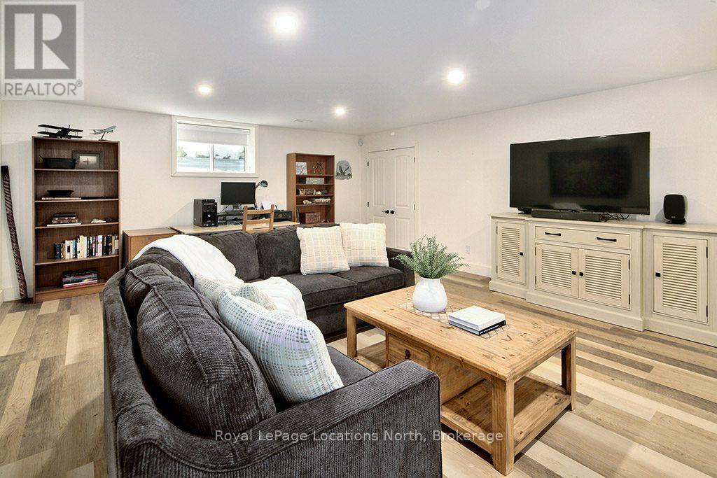 110 John Watt Way, Blue Mountains, Ontario  N0H 2P0 - Photo 25 - X12116654