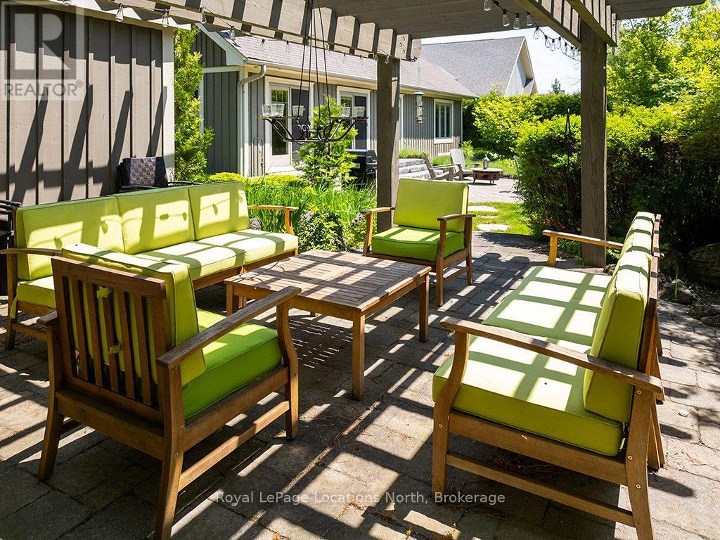 110 John Watt Way, Blue Mountains, Ontario  N0H 2P0 - Photo 34 - X12116654