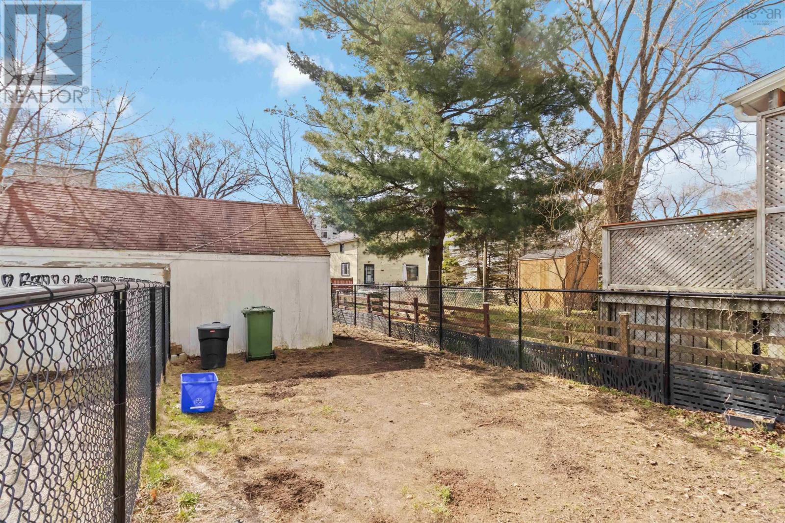 6374 Summit Street, Halifax, Nova Scotia  B3L 1R9 - Photo 39 - 202509349