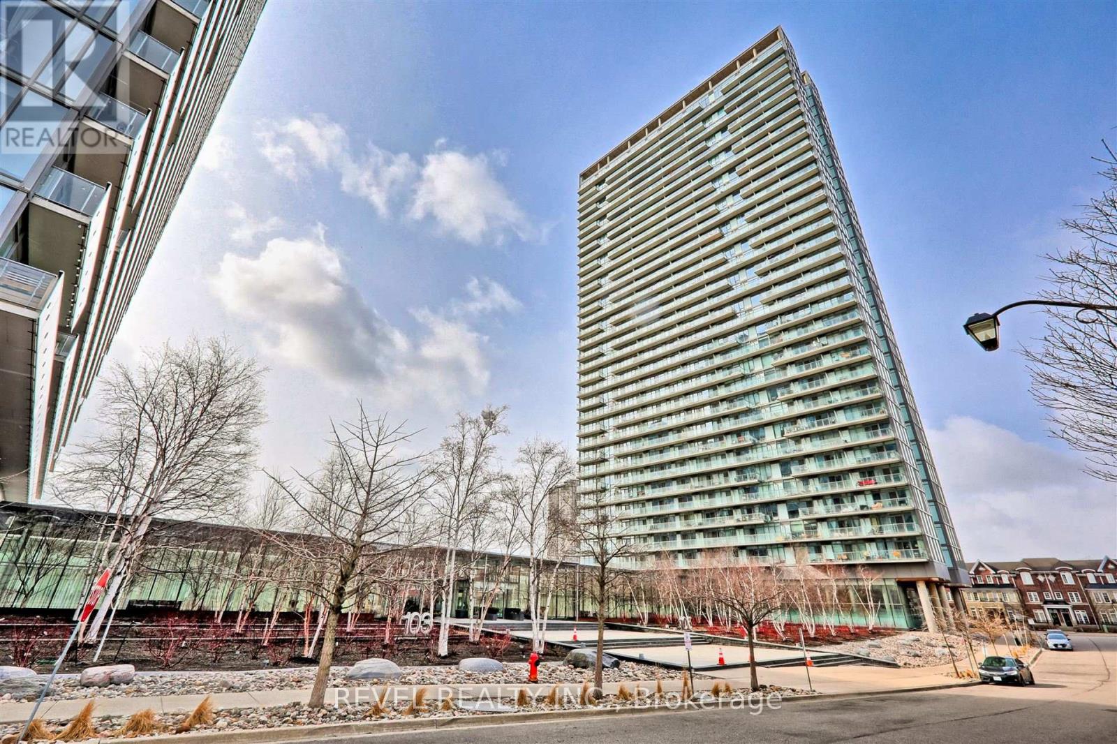 2805 - 105 The Queensway Street, Toronto, Ontario  M6S 5B5 - Photo 1 - W12116351