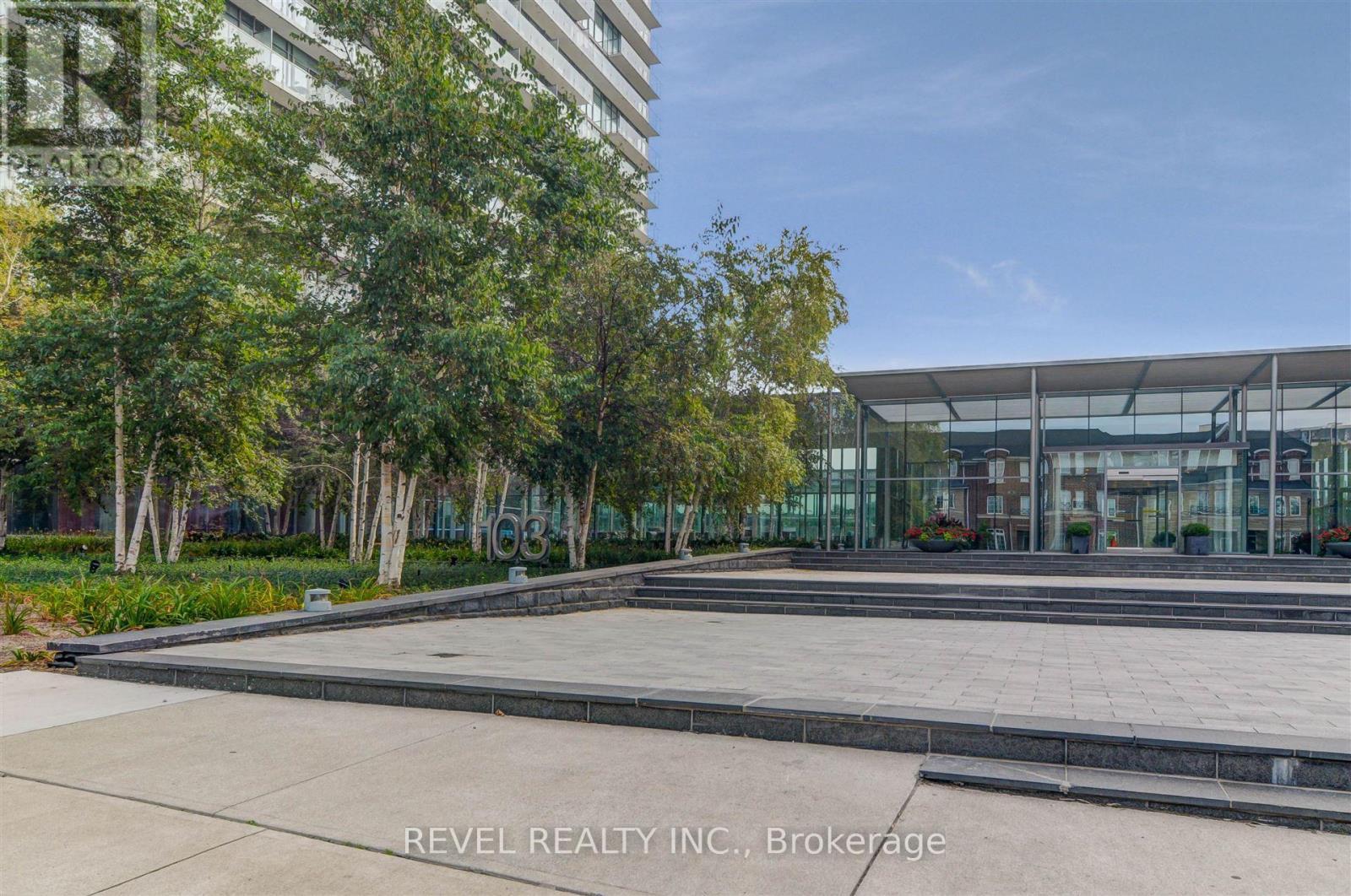 2805 - 105 The Queensway Street, Toronto, Ontario  M6S 5B5 - Photo 2 - W12116351