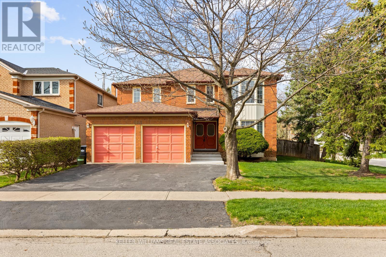 3695 Ketchum Court, Mississauga, Ontario  L5L 4S5 - Photo 1 - W12116365
