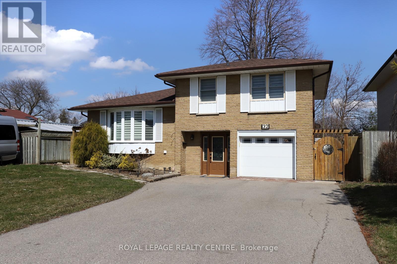 Property at 32 CONISTON AVENUE image 3