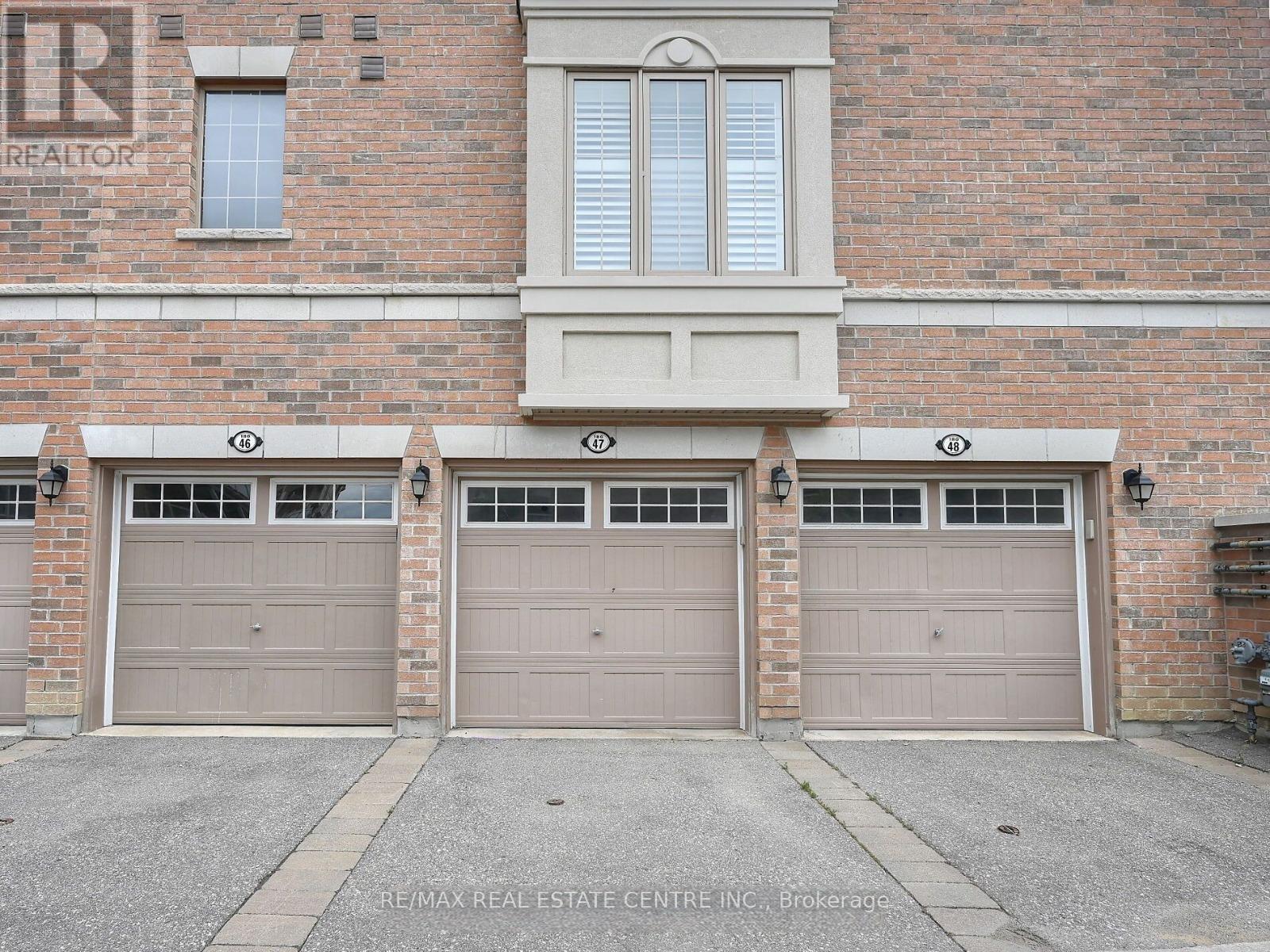 Property at 47 - 180 HOWDEN BOULEVARD image 4