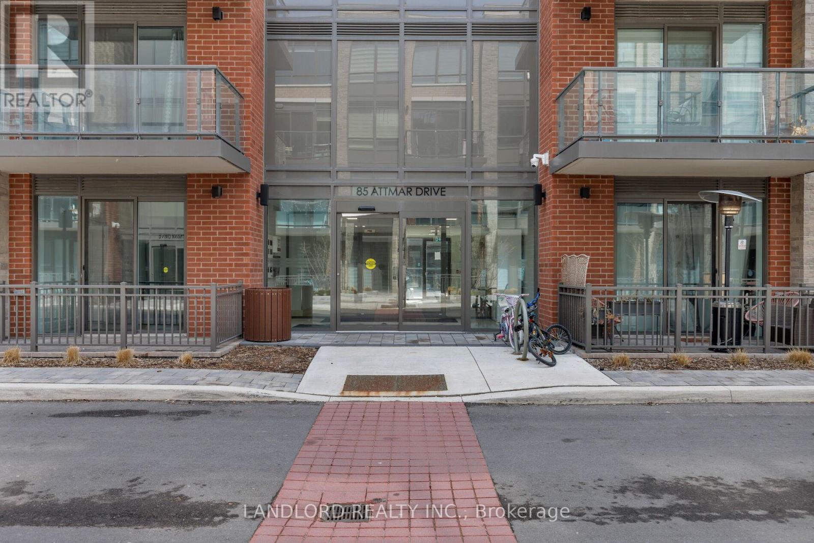 Property at 330 - 85 ATTMAR DRIVE image 2