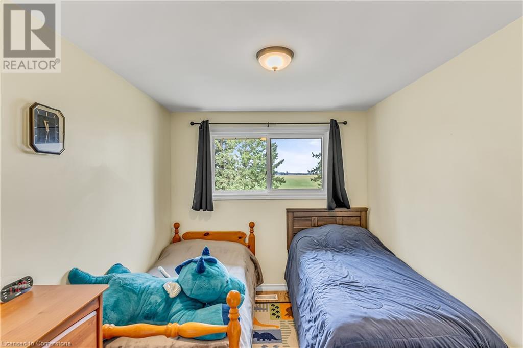 7680 Eighth Line, Guelph, Ontario N1H 6J2 - Photo 23 - 40719477