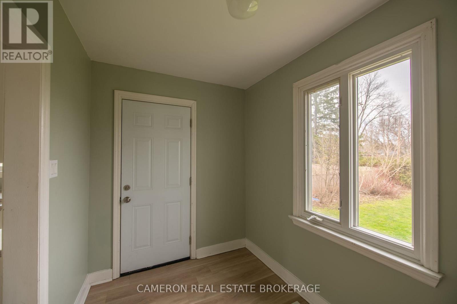 208 Susan Avenue, Cornwall, Ontario  K6J 2C5 - Photo 12 - X12116543