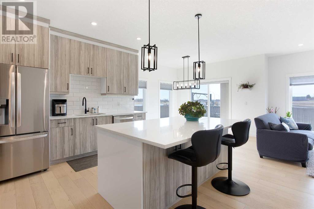 803 Mandalay Boulevard, Carstairs, Alberta  T0M 0N0 - Photo 4 - A2209276