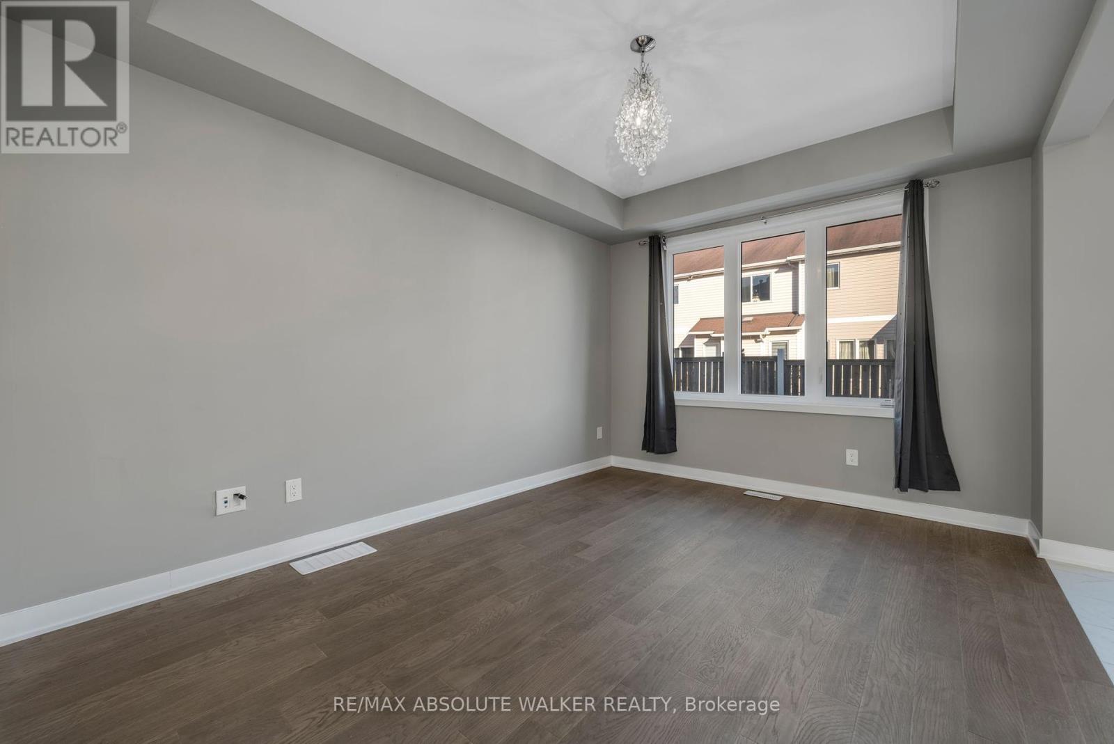 2156 Winsome Terrace, Ottawa, Ontario  K4A 5N1 - Photo 14 - X12116527