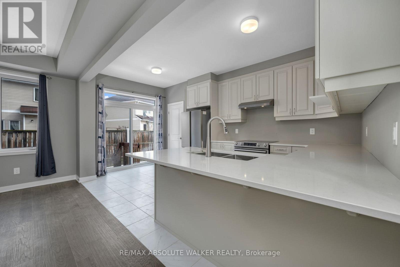 2156 Winsome Terrace, Ottawa, Ontario  K4A 5N1 - Photo 8 - X12116527