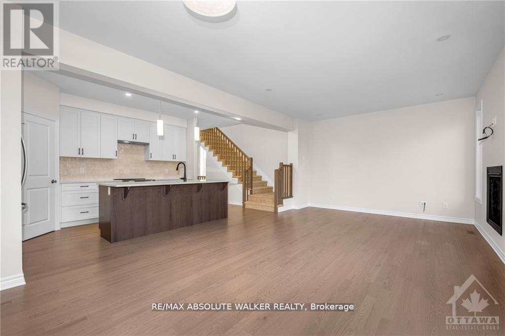 702 Du Rivage Street, Clarence-Rockland, Ontario  K4K 0K1 - Photo 10 - X12116533