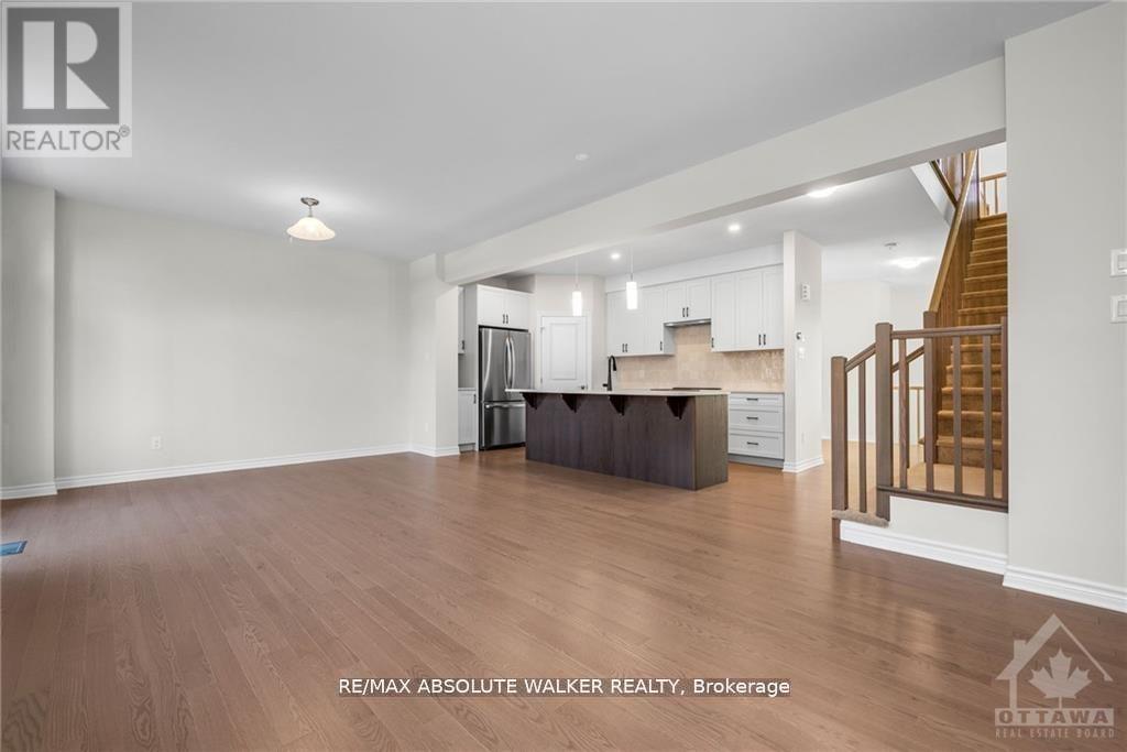 702 Du Rivage Street, Clarence-Rockland, Ontario  K4K 0K1 - Photo 12 - X12116533
