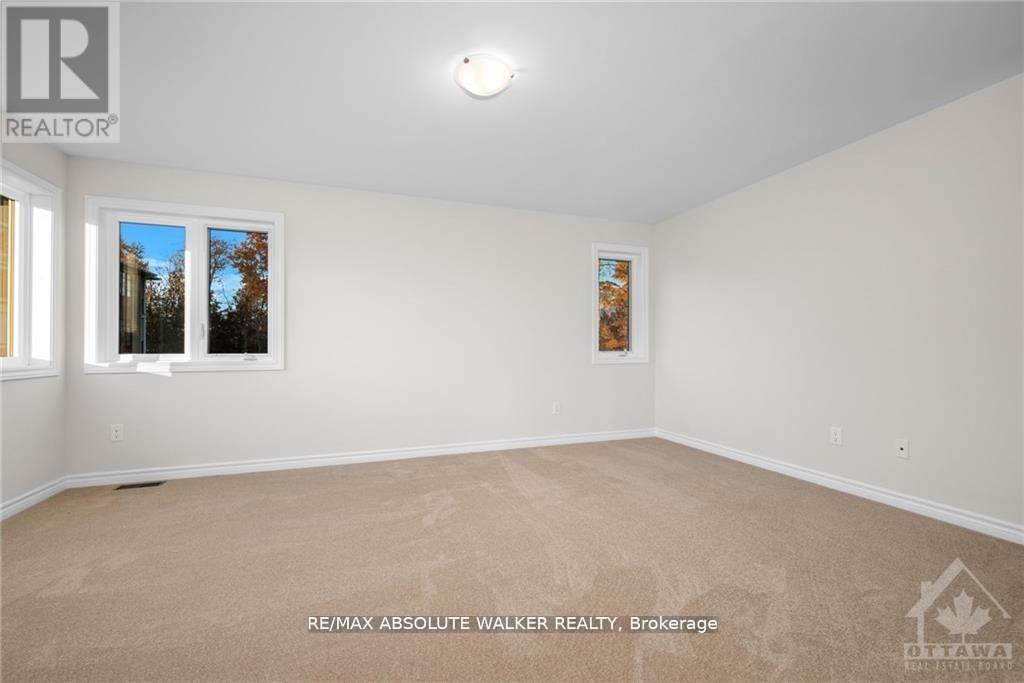 702 Du Rivage Street, Clarence-Rockland, Ontario  K4K 0K1 - Photo 16 - X12116533