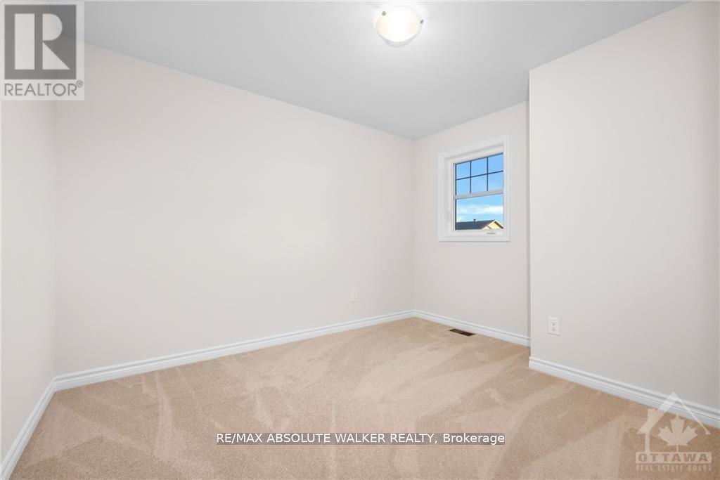 702 Du Rivage Street, Clarence-Rockland, Ontario  K4K 0K1 - Photo 23 - X12116533