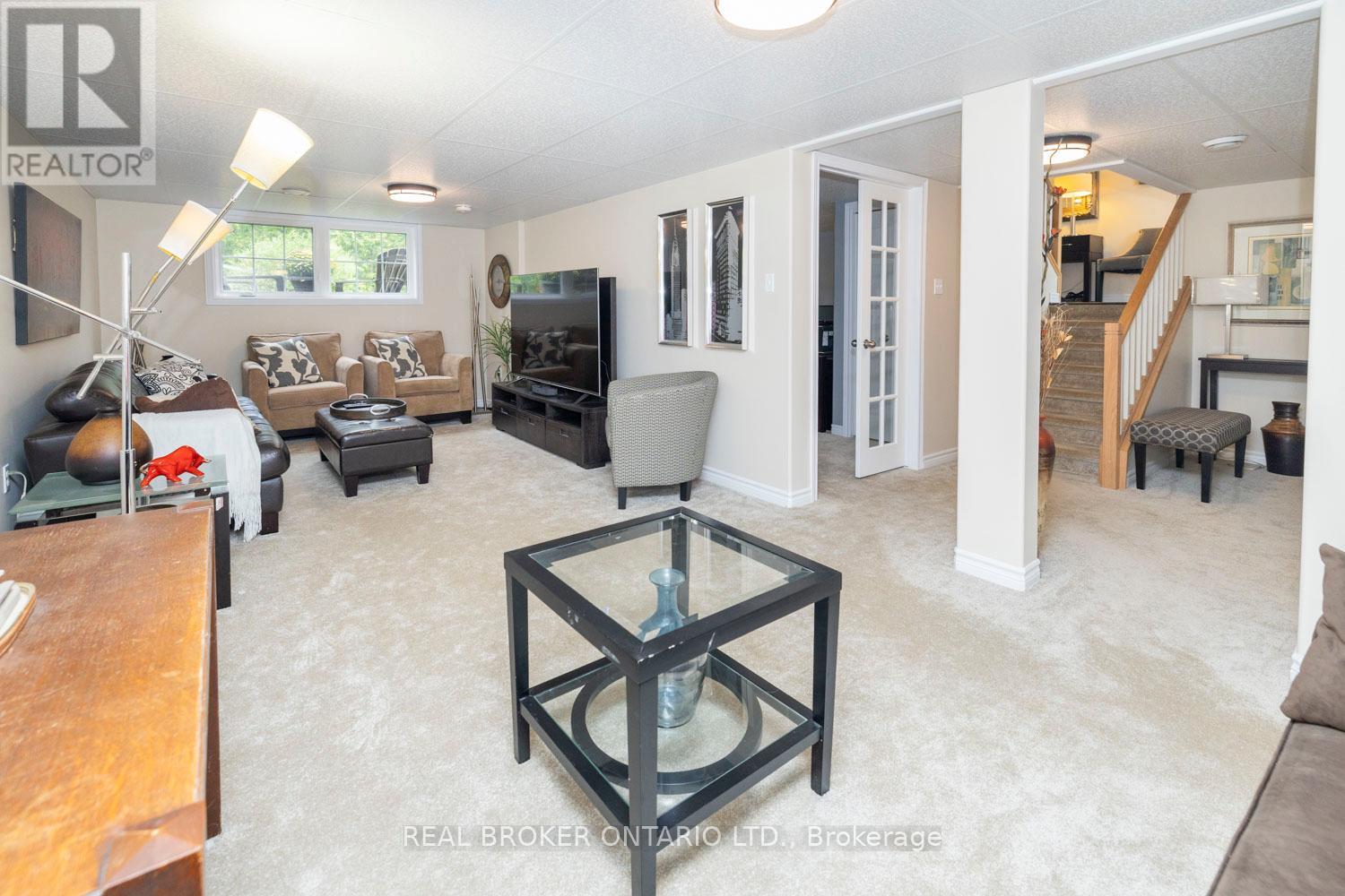486 Code Drive, Montague, Ontario  K7A 4S6 - Photo 34 - X12116650