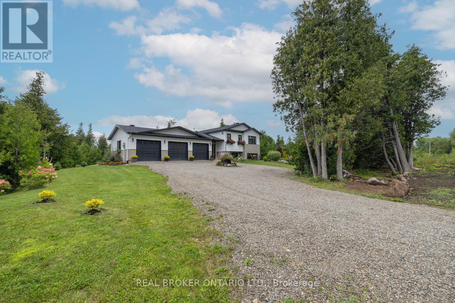 486 Code Drive, Montague, Ontario  K7A 4S6 - Photo 48 - X12116650