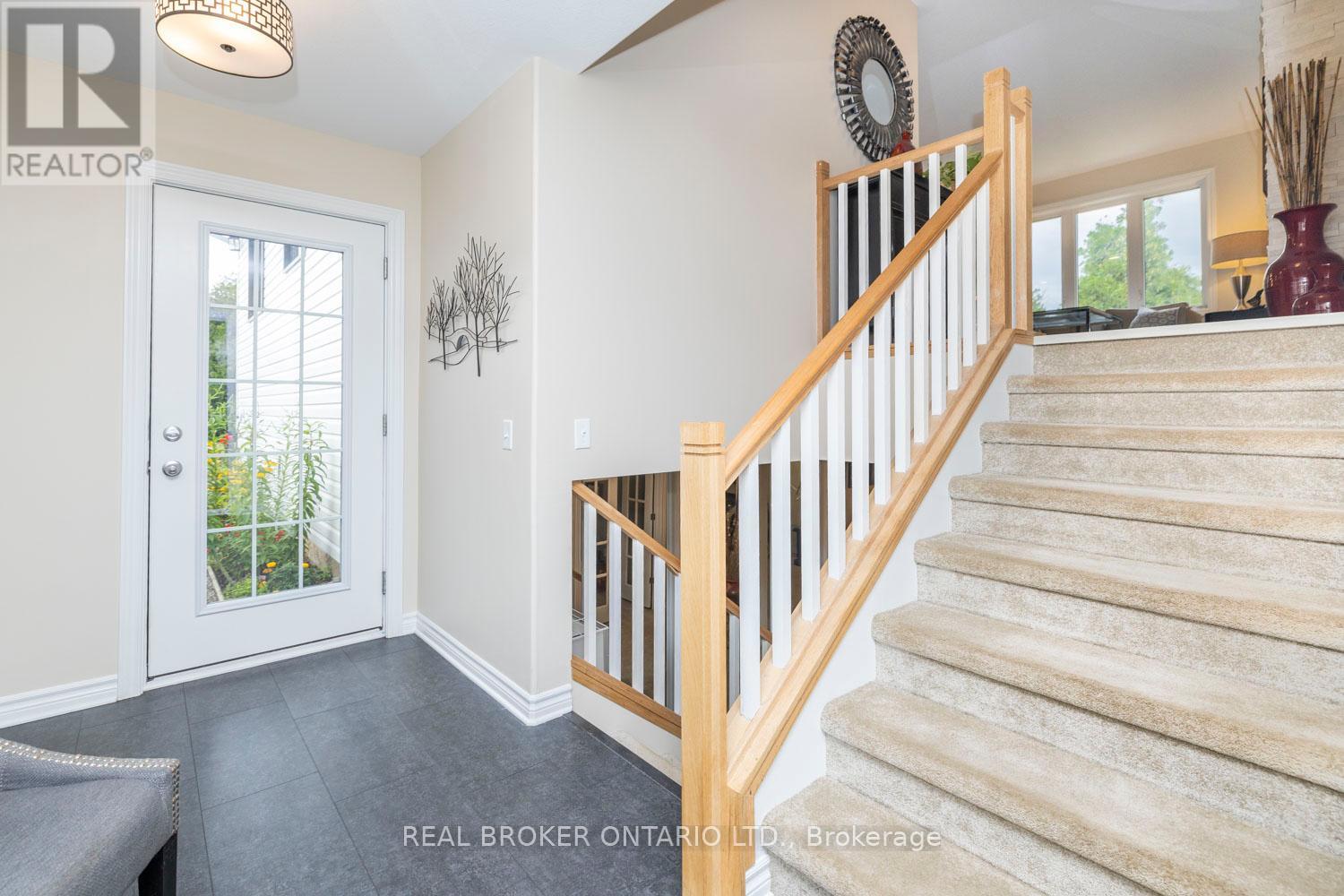 486 Code Drive, Montague, Ontario  K7A 4S6 - Photo 5 - X12116650