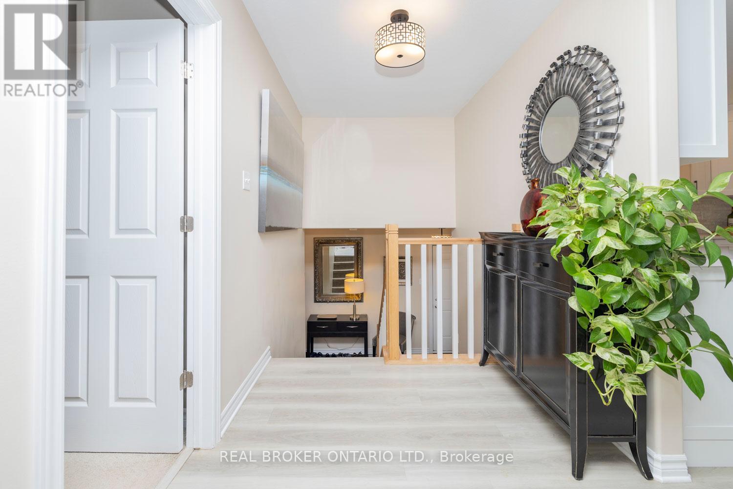 486 Code Drive, Montague, Ontario  K7A 4S6 - Photo 6 - X12116650