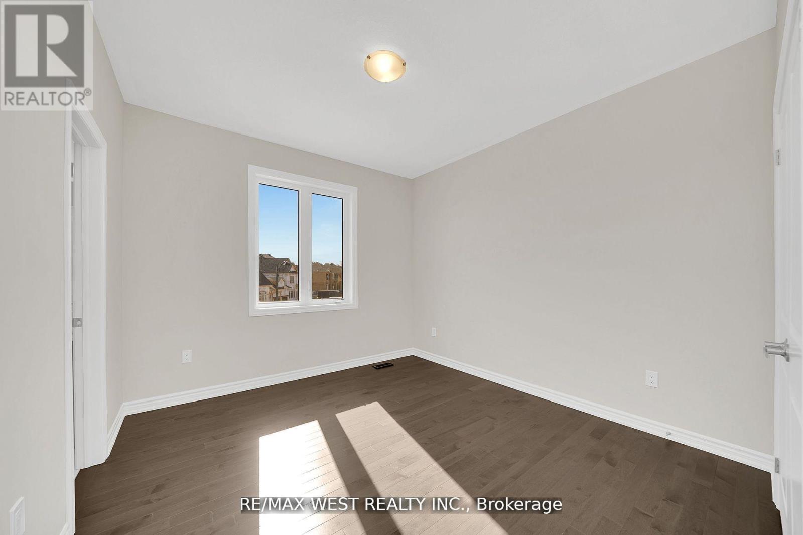 10 Mears Road, Brant, Ontario  N0E 1N0 - Photo 27 - X12116344