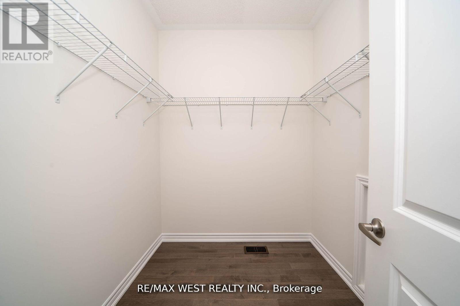 10 Mears Road, Brant, Ontario  N0E 1N0 - Photo 30 - X12116344
